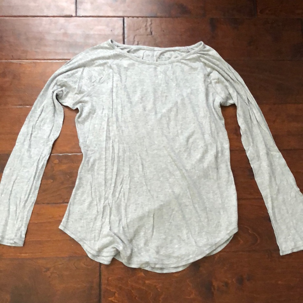 Athleta tee